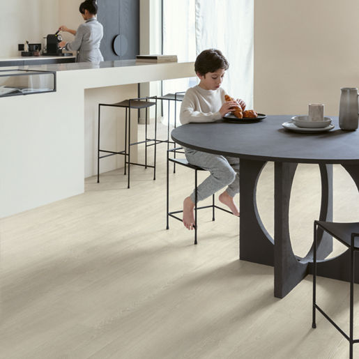 Patina Classic Oak Light - IM3559